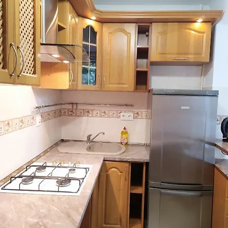 Stryiska. Two Bedrooms.arena-lviv.achan. Bus Station * リヴィウ